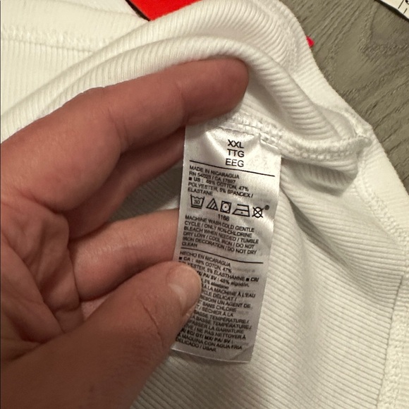 NWT Disney Mickey Mouse ribbed White Tank Top with Patriotic Mickey size XXL - Picture 7 of 8